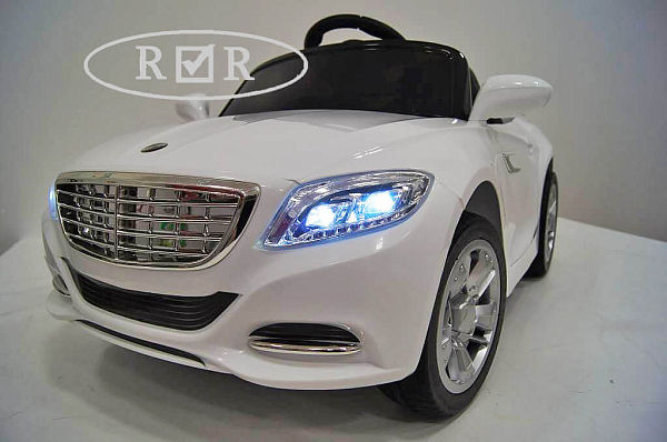 Электромобиль детский RiverToys Mercedes T007TT (белый) с дистанционным управлением